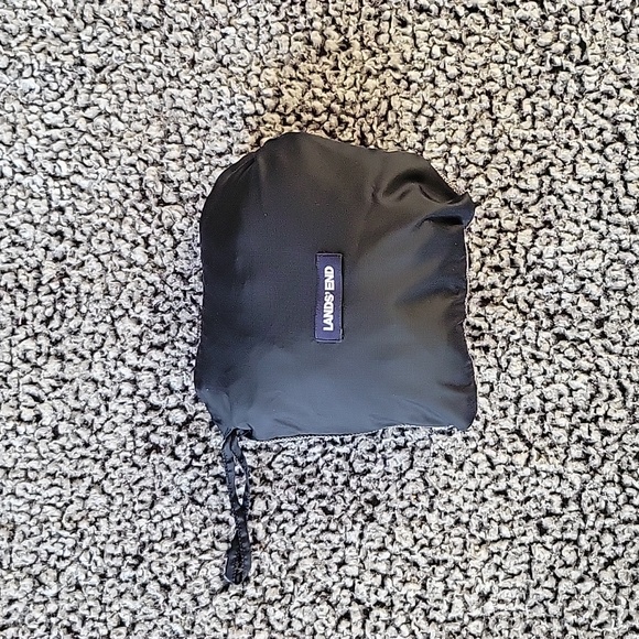 Land's End Kids Packable Rain Jacket Size 14/16 - Picture 8 of 8